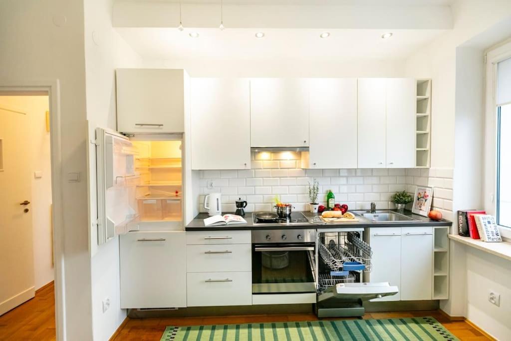 ワルシャワSielecka 52 - 4Os Apartamentアパートメント エクステリア 写真